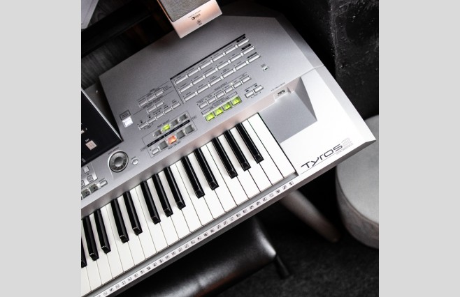 Used Yamaha Tyros 2 Keyboard With MS02 Speakers (SN:GBRAL001273) - Image 8